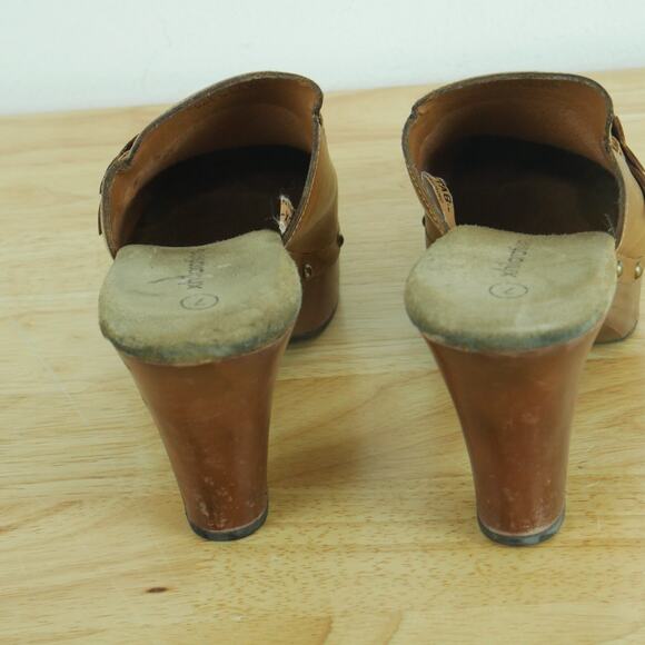 Vintage Size 7 Y2K Clogs Chunky Heel Platform Mules Boho Xhilaration Chunky Stud - Picture 9 of 11
